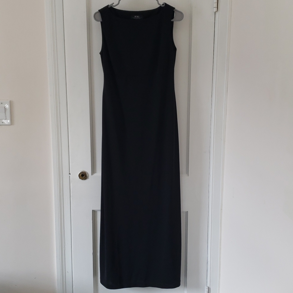 BCBG MAXI SLEEVELESS DRESS